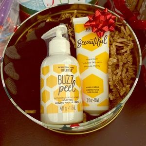 Perfectly Posh Buzz Peel, Beeautiful Hand Creme